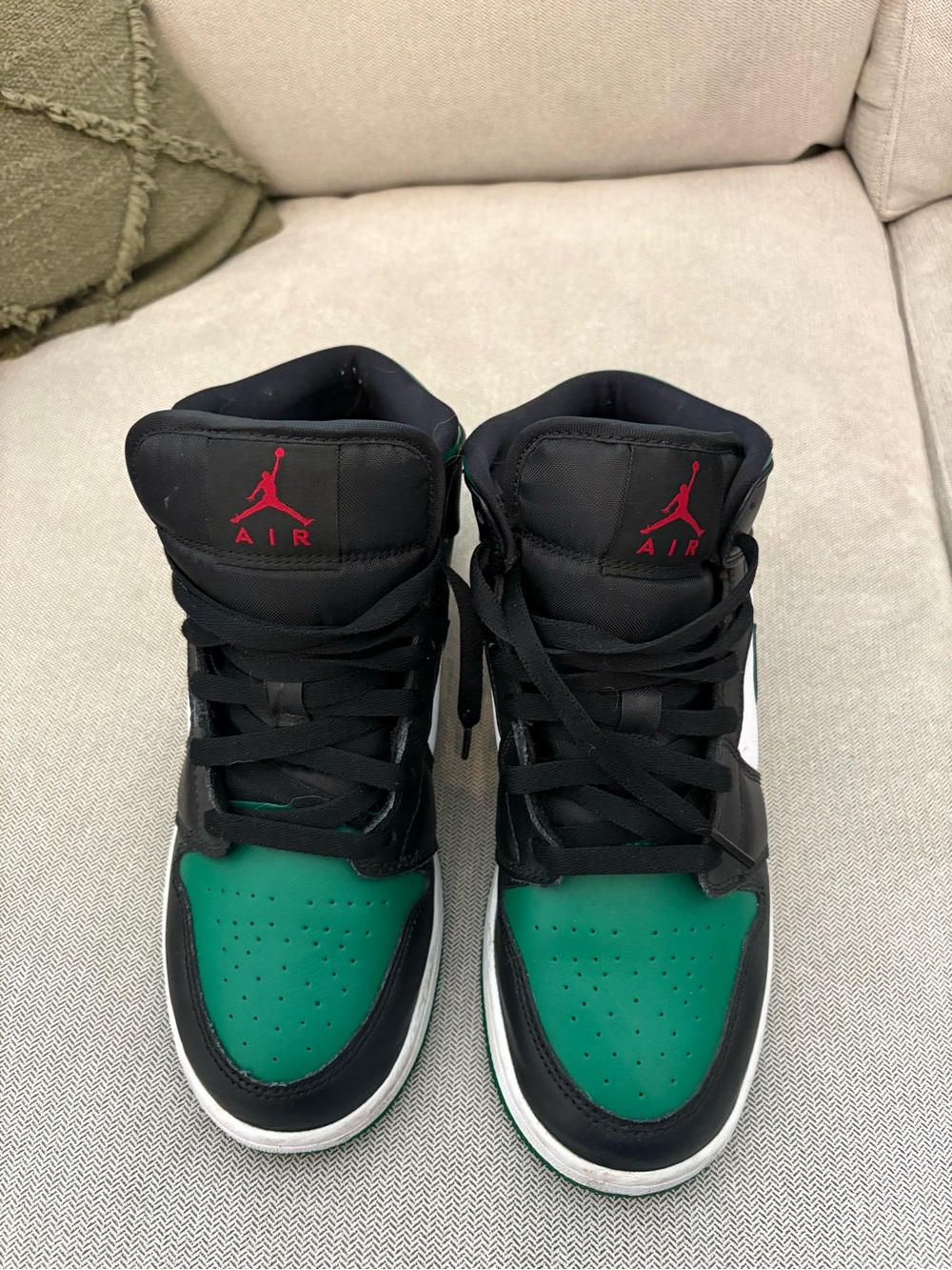 Jordan 1 Mid- Green toe Youth